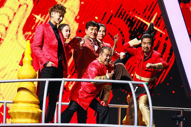 《王牌对王牌2》归来 成龙现场抱头大哭宋茜杨