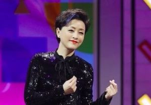 ����ݮ����Ӫ�����ֶ���Ƶ���ƴ����Ŀ��˭�ܸ�ʤһ�