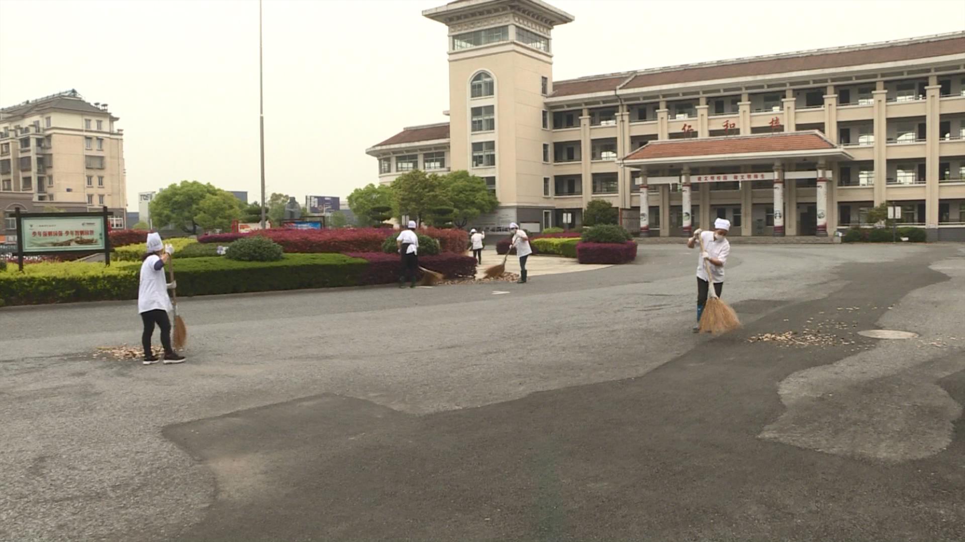 衢江区东港初中:"健康寝室"为学生健康加码