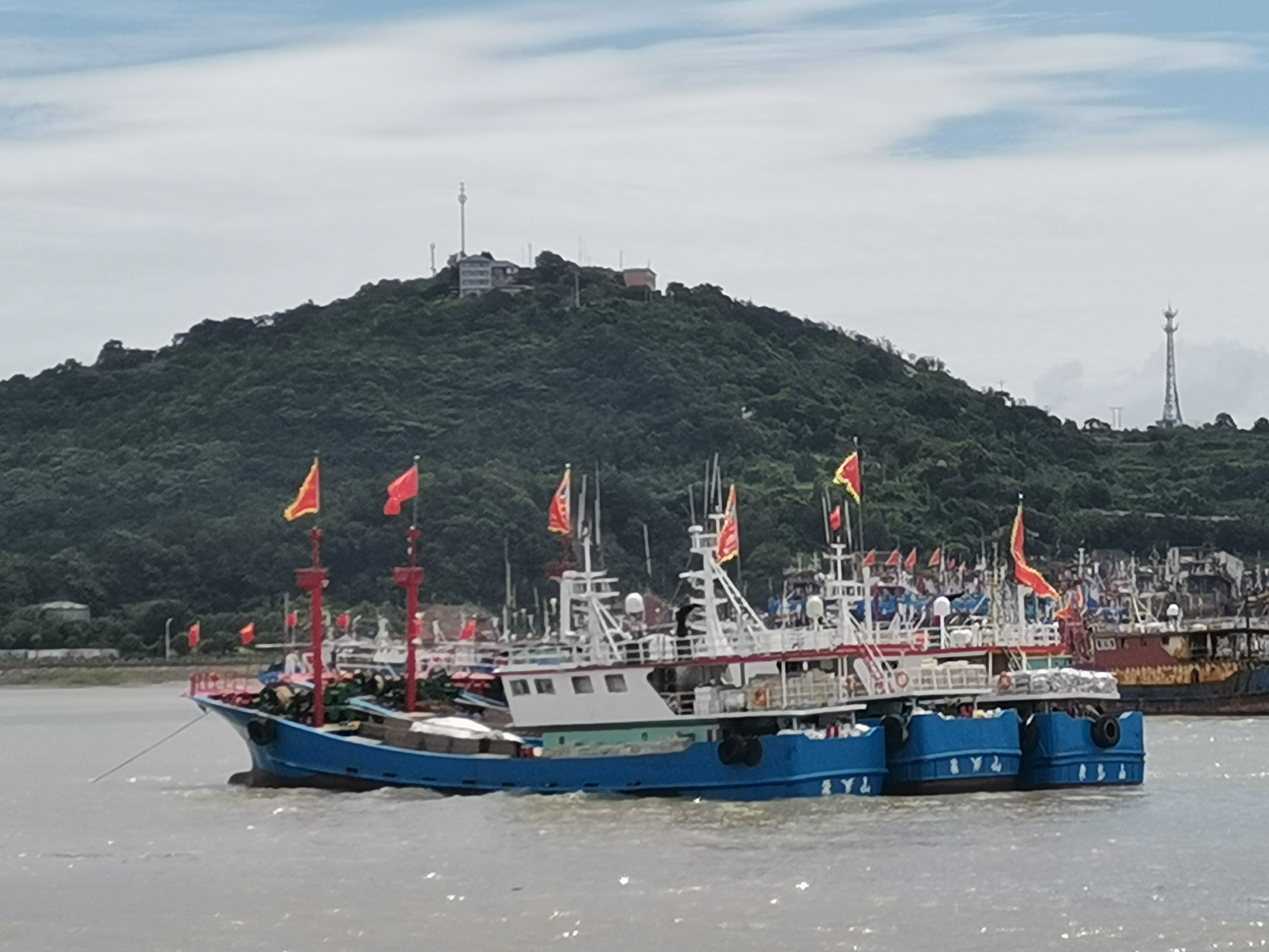 图文 视频直播 今日中午12时,浙江象山1173艘渔船解禁开捕-象山新