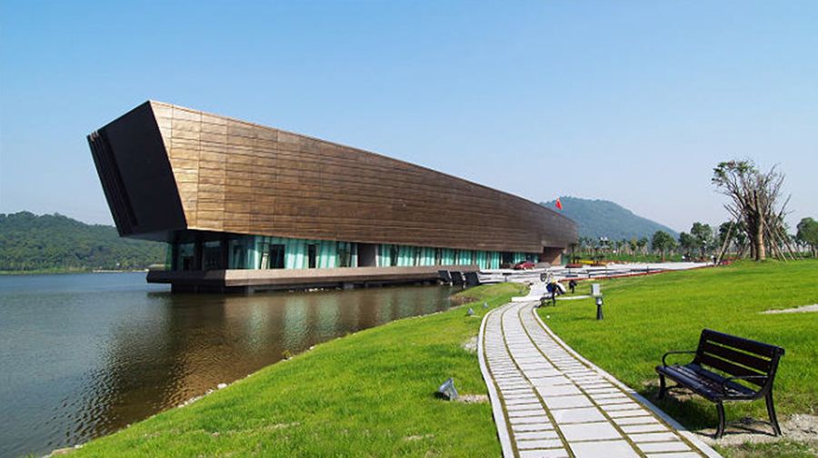 推荐景点:跨湖桥遗址博物馆,下孙文化村,东方文化园