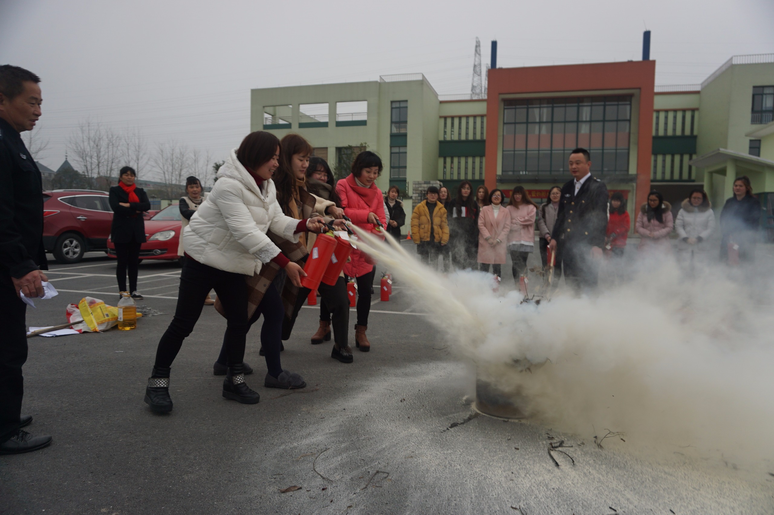 贺知章幼儿园开展幼师消防安全培训_湘湖网