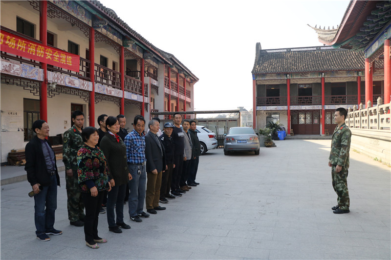 城厢街道举行宗教活动场所消防安全演练_湘湖