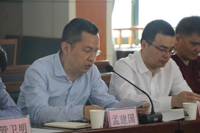 新塘街道人大工委组织代表视察低小散行业整