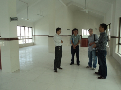 区委宣传部领导组到新丰村视察指导文明示范村