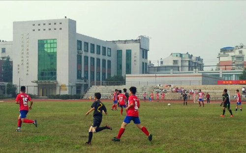 萧山区三职:男足喜获市长杯足球赛高中C组第