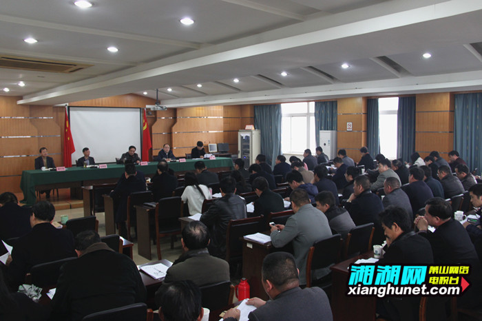 镇街 热点新闻 > 正文 日前,区委常委,纪委书记蒋杭平带队,通过听取