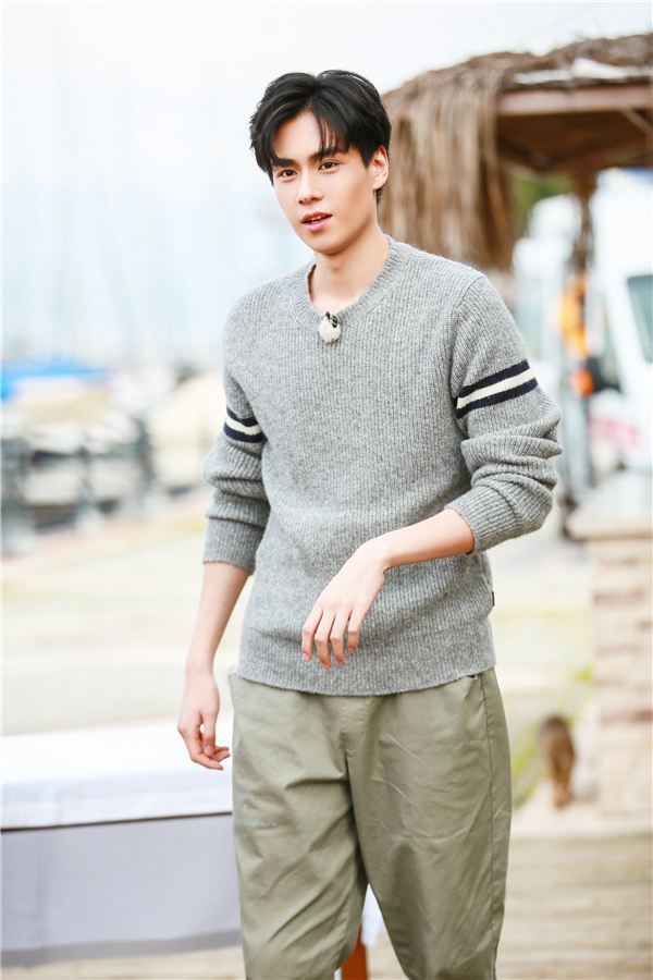 二十四小时白敬亭成最冷静星主胡一天熊梓淇电话互坑