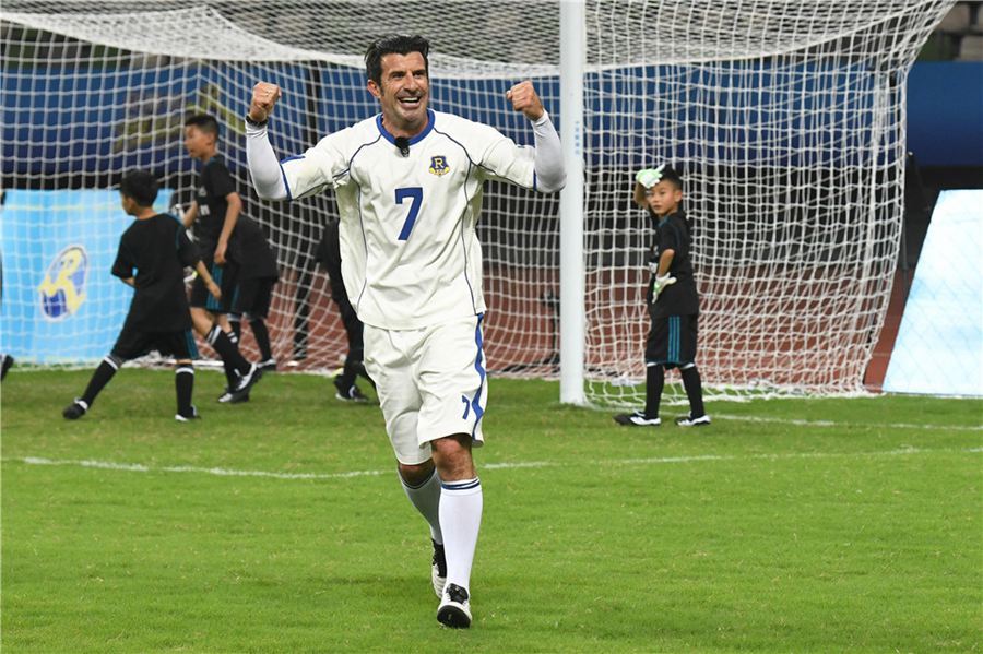 菲戈儿童节奔跑吧挑战300位足球少年跑男团温柔发挥被赞有爱