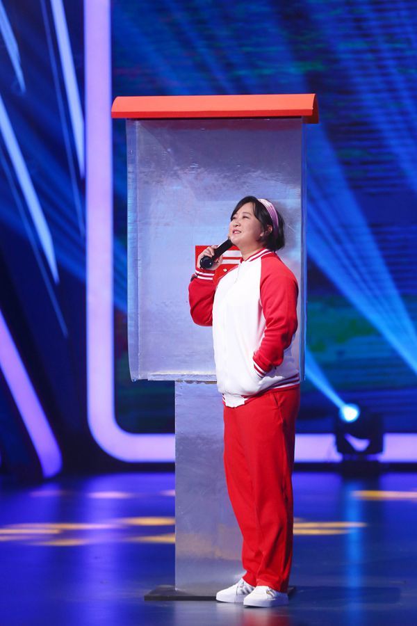 王牌对王牌4揭秘校园轶闻华晨宇韩雪飙戏帅气演绎花泽类