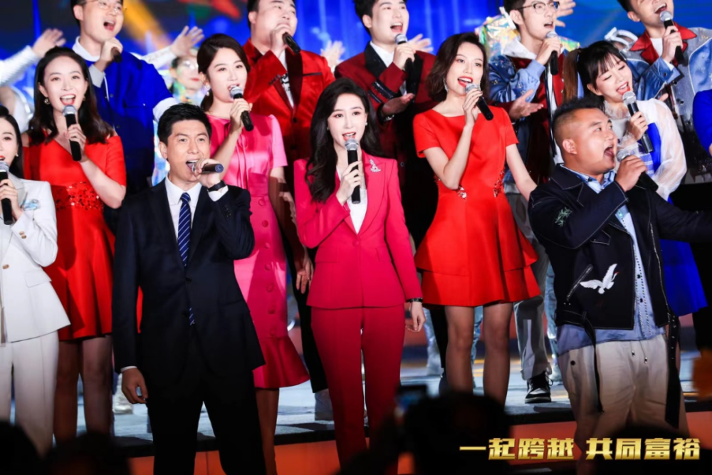 一起跨越共同富裕浙江广电百名记者主持走进武义