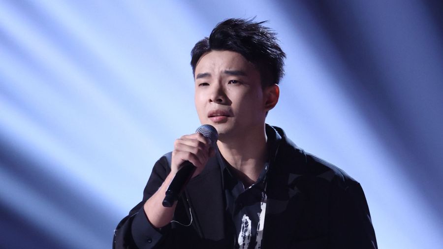 谭轩辕唱了汪峰的灿烂的你2021中国好声音