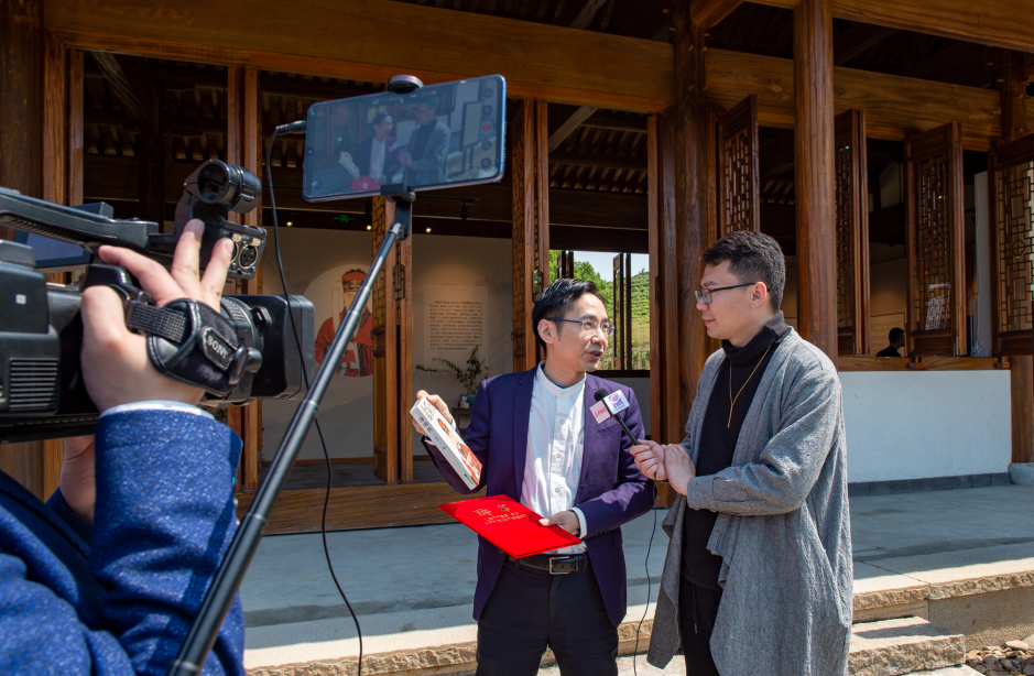 读一本书品一杯茶徐阶传新书发布