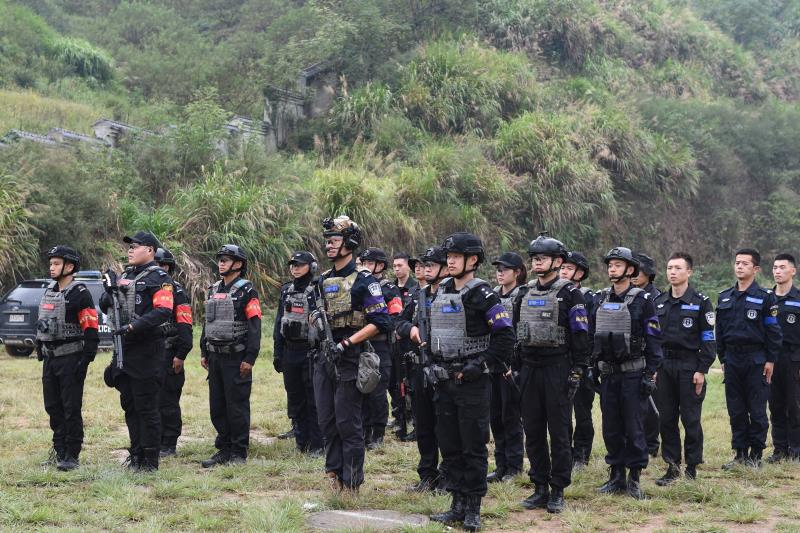 集中展示了丽水公安特警队伍在应急处突,打击犯罪,守护平安,维护正义