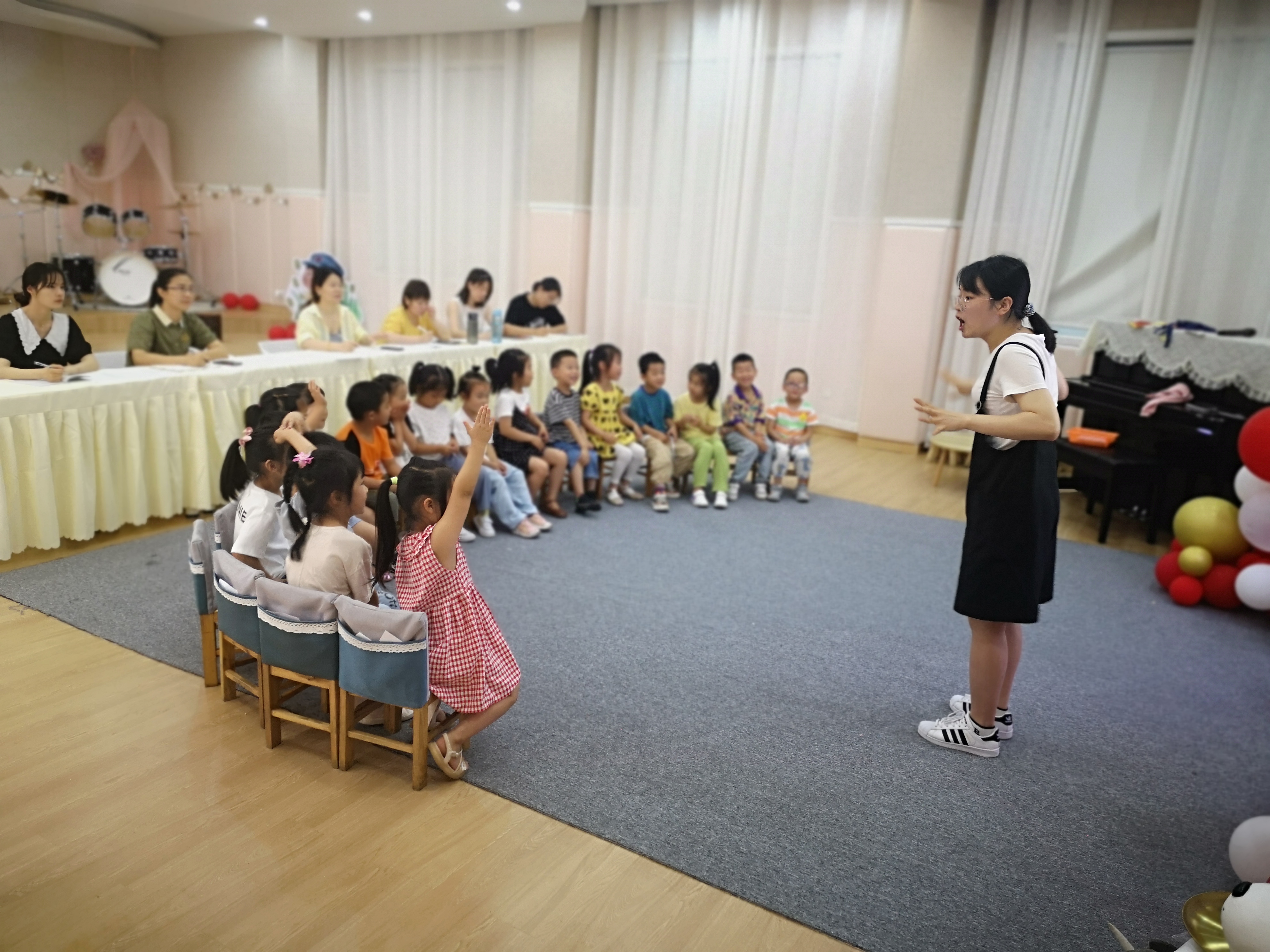廿里镇中心幼儿园:语言课堂展风采 赛课评比促成长