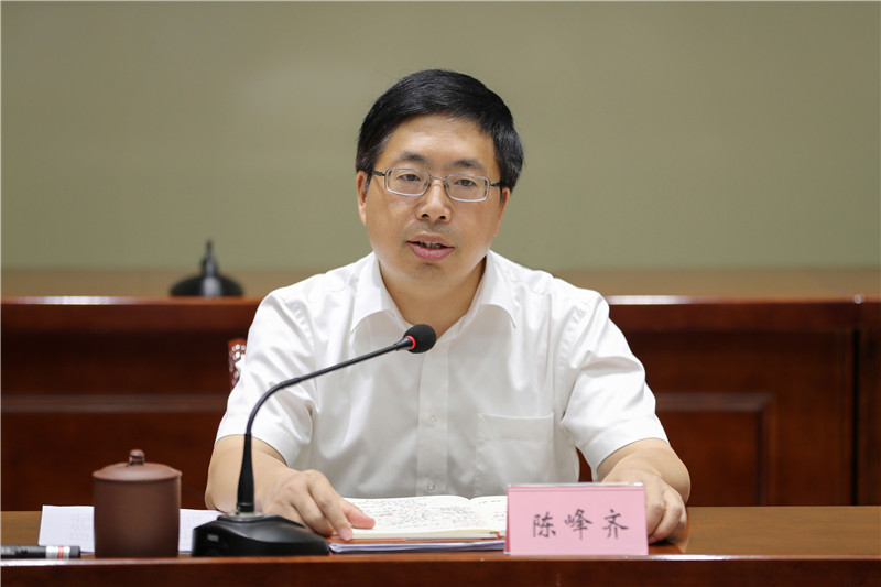 翁柯卫,郭亮,胡作滔,章丽清,市级其他领导陈志良,黄凯声参加会议