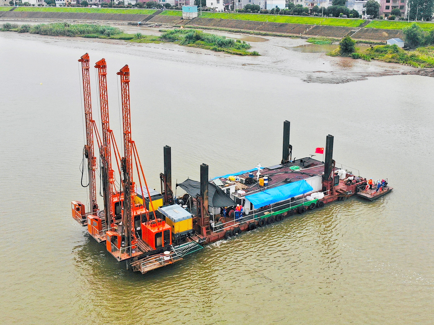 铁路jjgtsg i标段兰江特大桥基础开挖水下爆破工程首次爆破成功实施