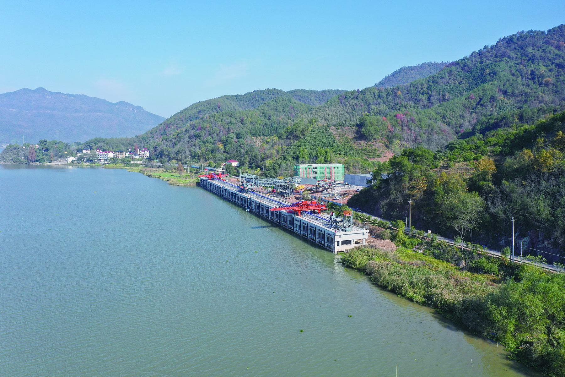 兰溪市交通运输局完善综合交通基础网络打赢交通大会战