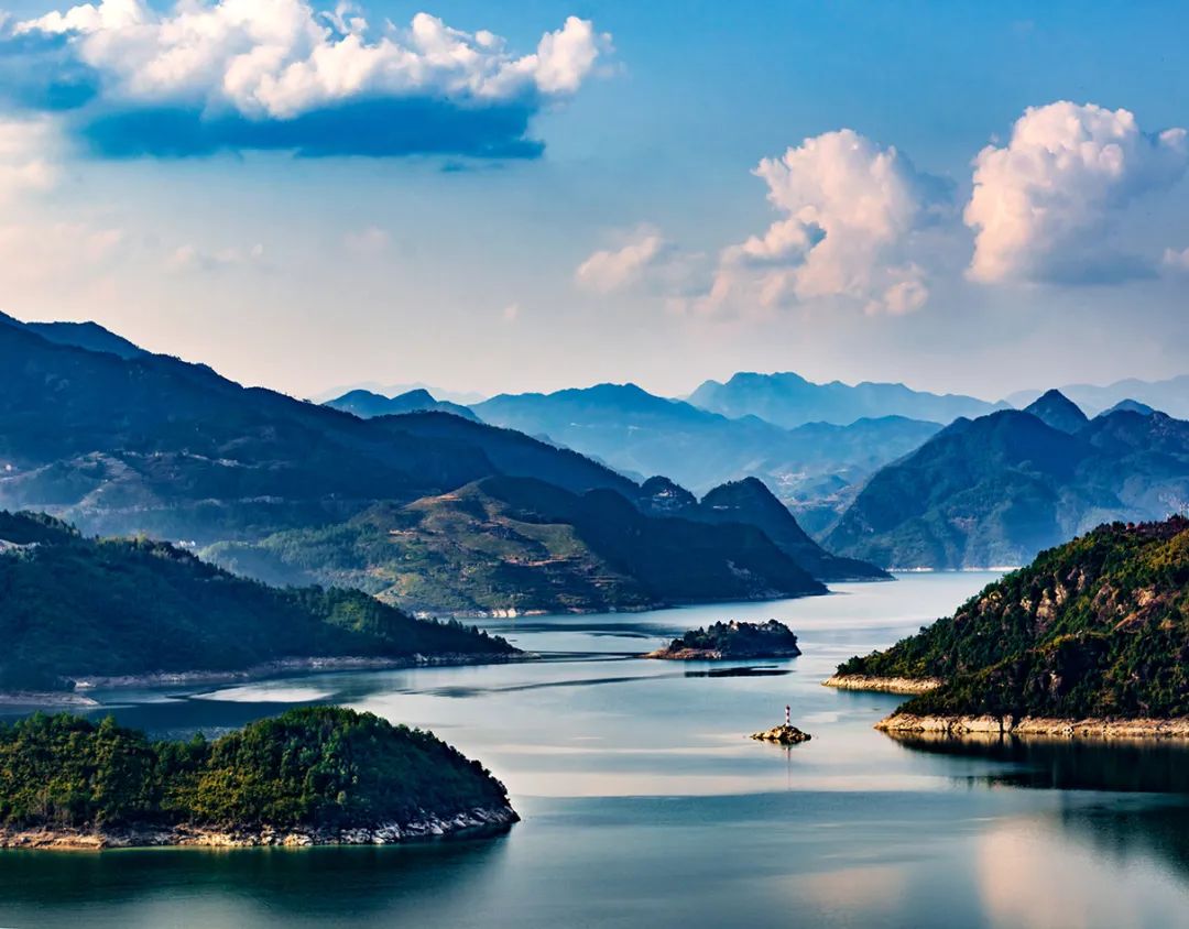 千峡湖风光尤为出名生态条件优越,物产丰富北山镇风景如画青田县北山