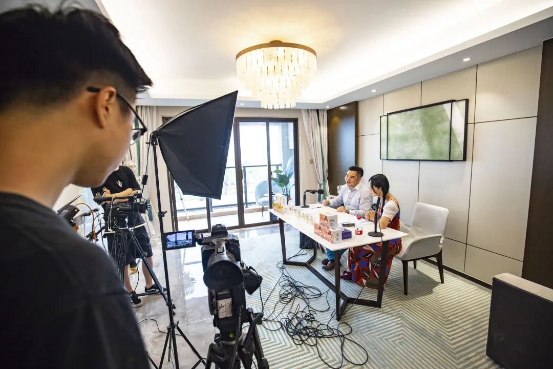 优质房产云直播,主播带你云看房