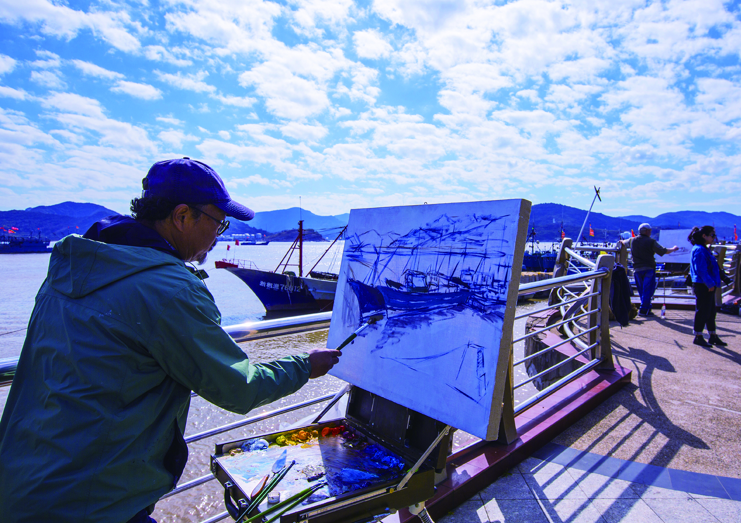 渔港美景入画来