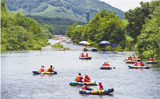 双溪漂流 刘焕根 摄