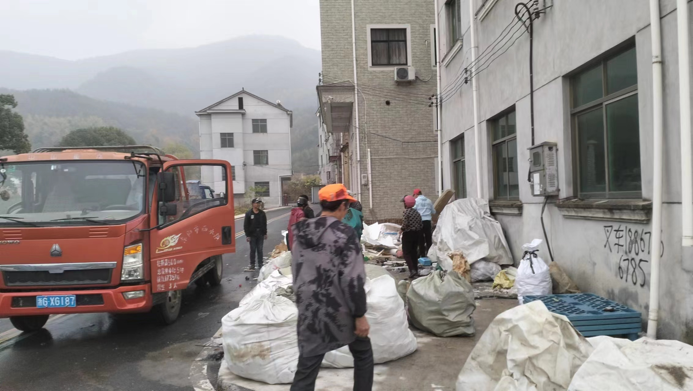 金华市东阳市画水镇抓六清治六乱村庄旧貌换新颜