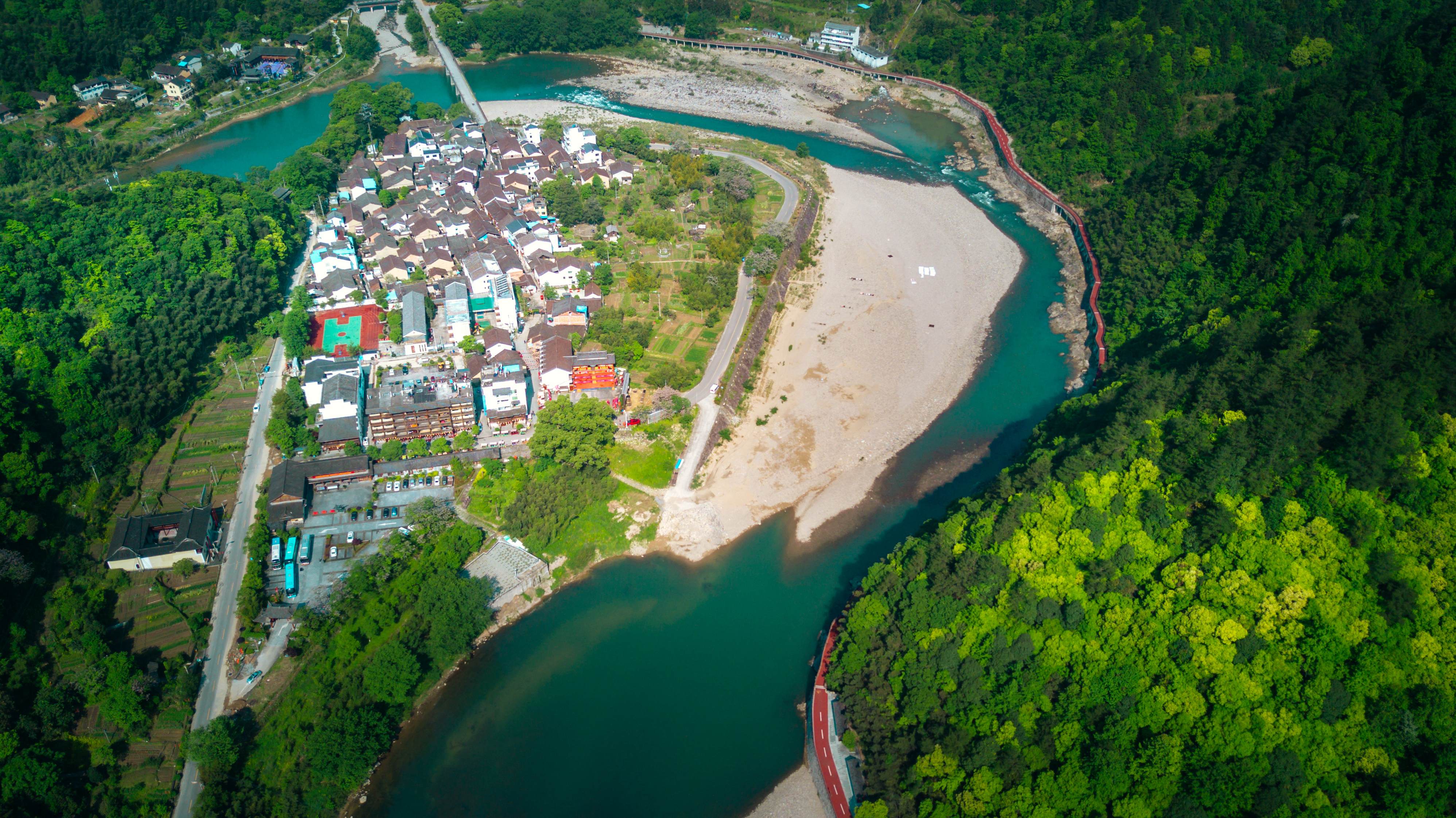 近年来,大均乡以"五水共治"作为全乡走可持续发展