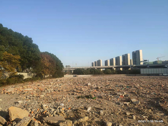 宁波宁穿路旁华东物资城拆除完毕