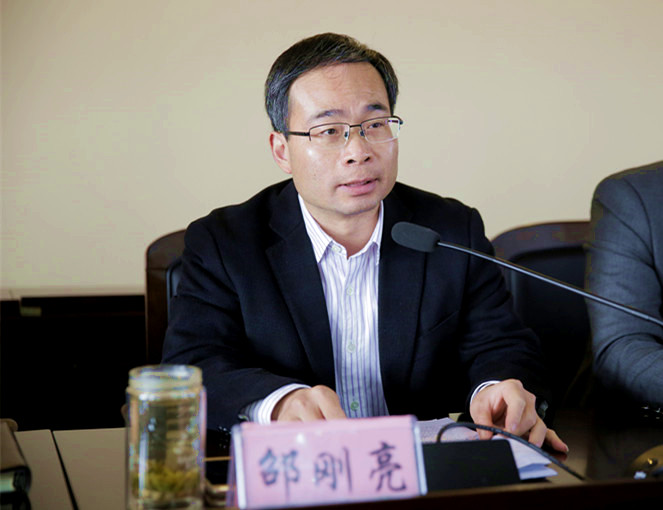 党湾镇圆满举行商会第五届会员代表大会