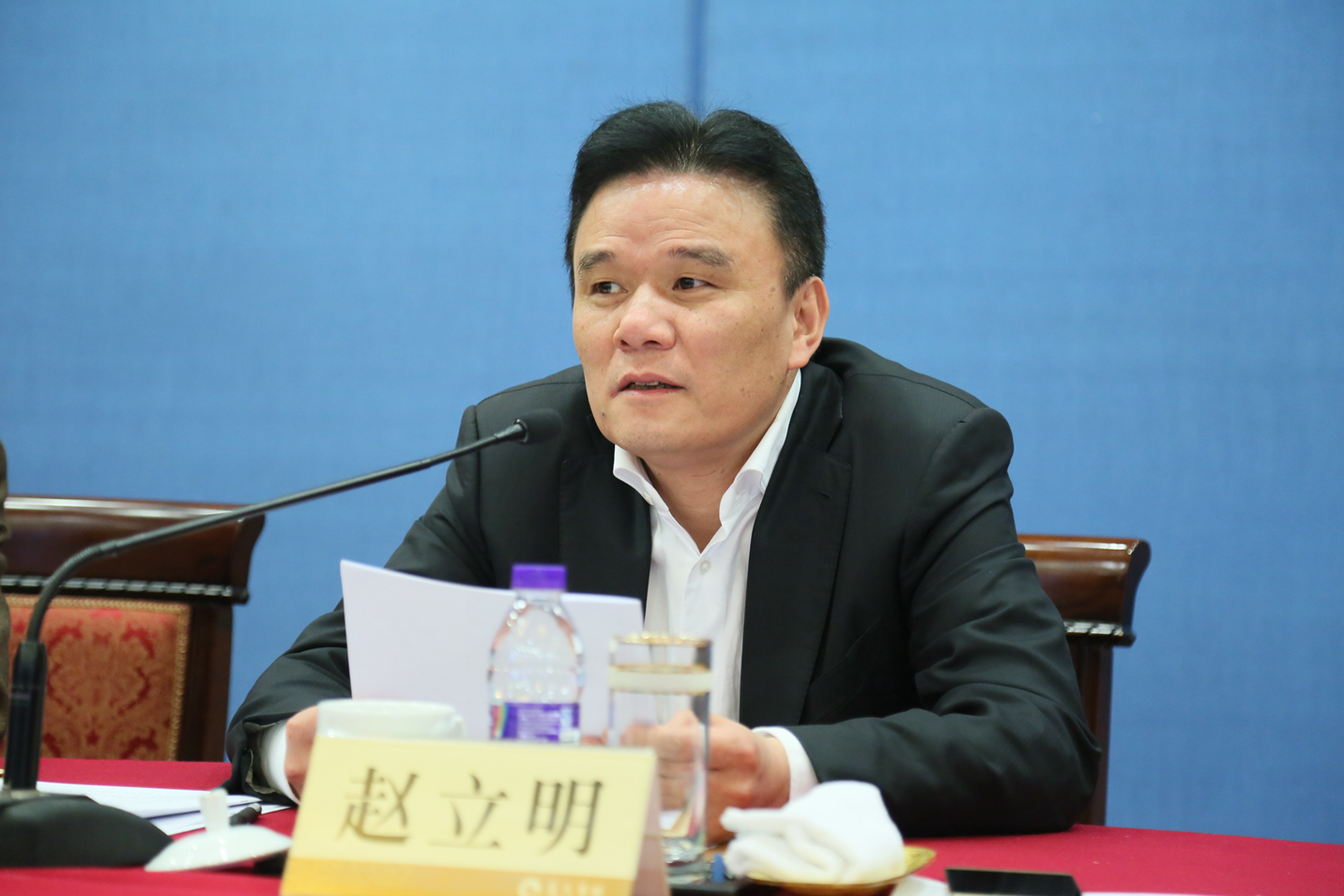 区委副书记赵立明参加会议并讲话