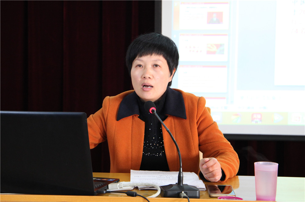 12月18日下午,区委宣讲团走进城厢街道宣讲十九大精神,区纪委常委周晓