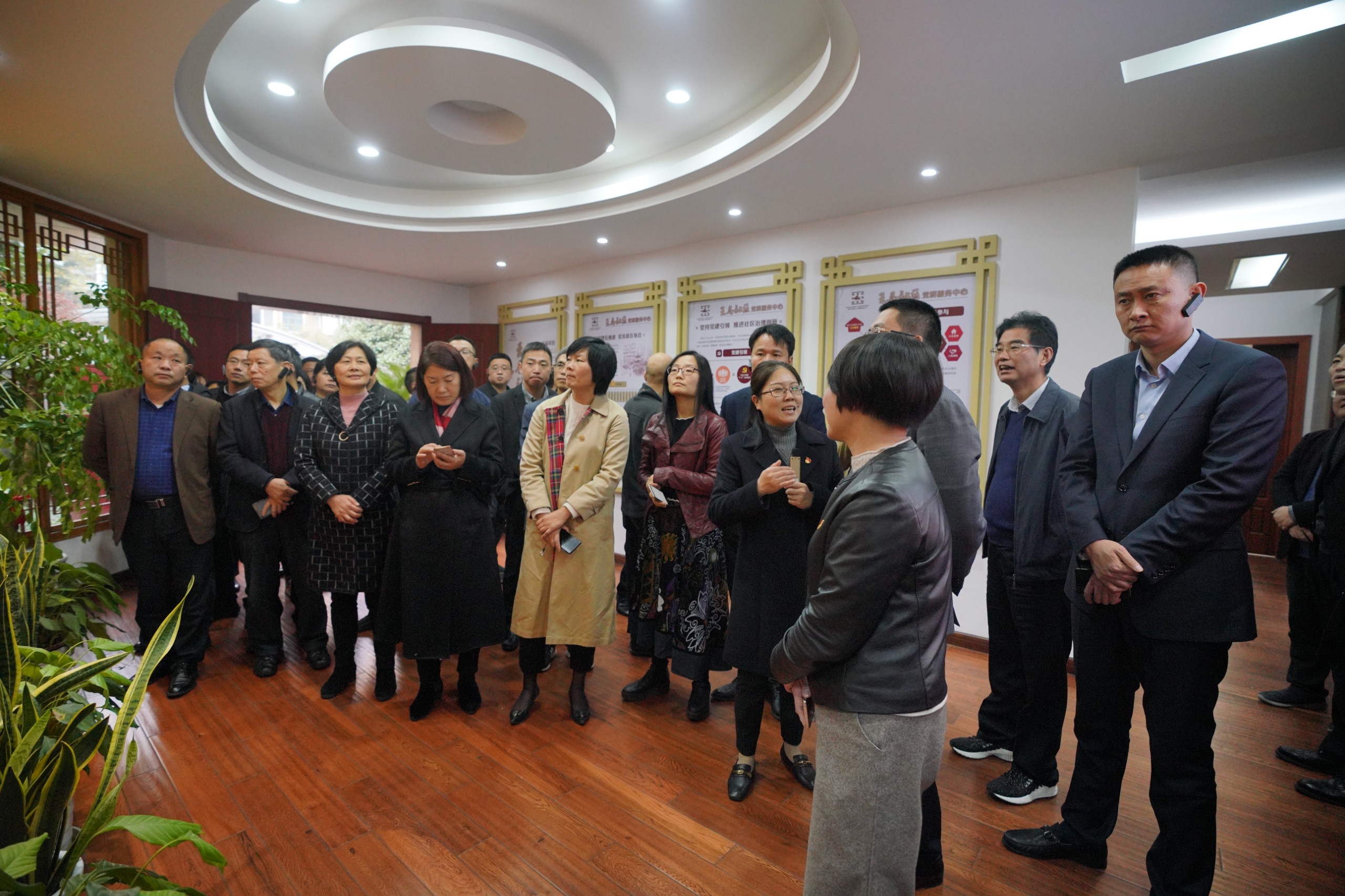 闻堰街道开展学习考察活动