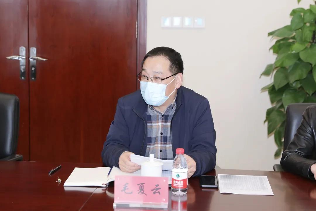 区人大常委会主任裘超调研益农镇荣盛集团复工复产情况