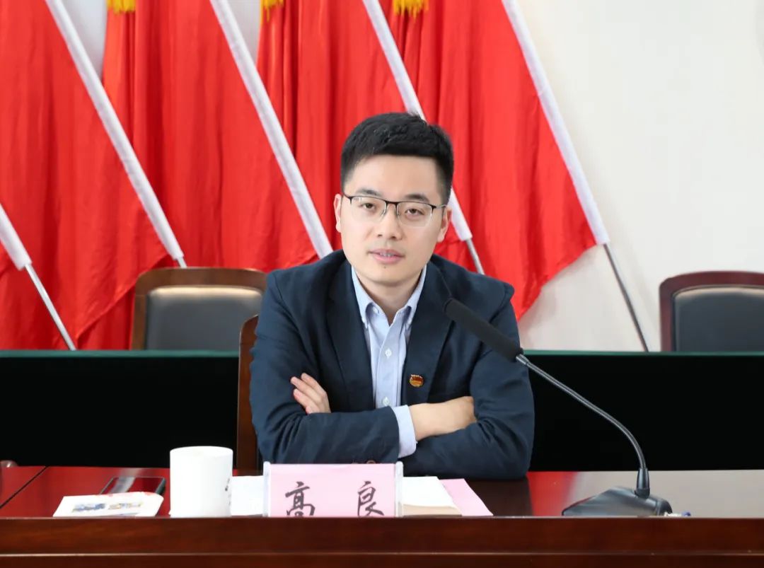 区文明办副主任王伟东从推进社会治理现代化和助推乡村全面振兴的高度