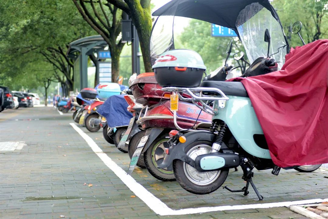 非机动车出行,请注意!