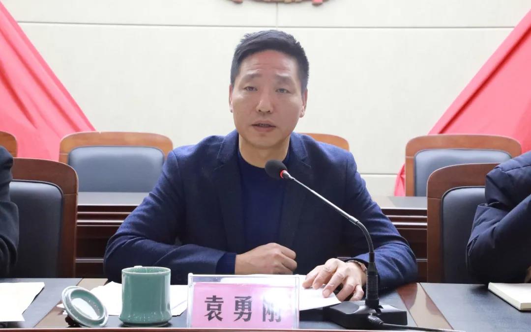 明确任务落实细节楼塔镇召开村社组织换届工作培训会