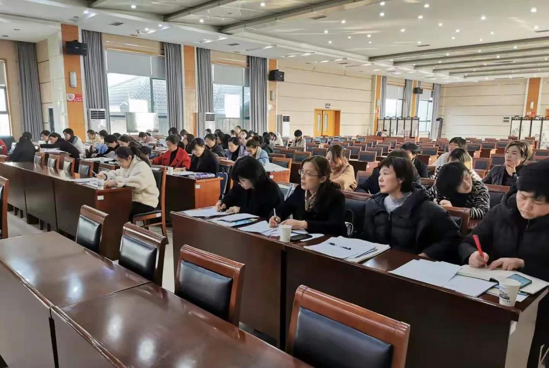 新塘街道召开冬春季疫情防控部署会议