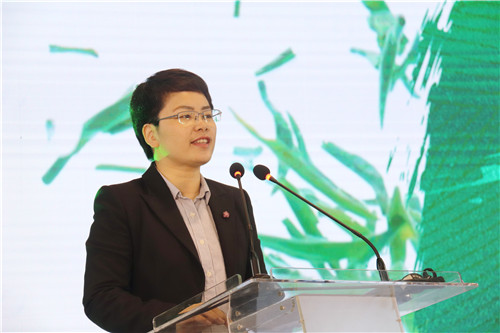 街道党工委副书记徐玉利主持会议