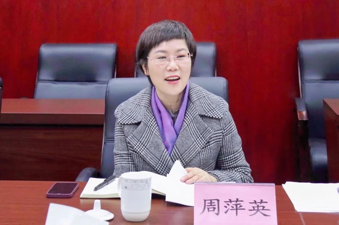 区委常委纪委书记周萍英区委常委组织部部长费林建调研盈丰街道