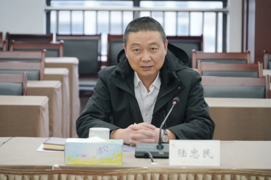 12月28日,市禁毒办常务副主任,市公安局禁毒支队支队长陆忠民一行在区