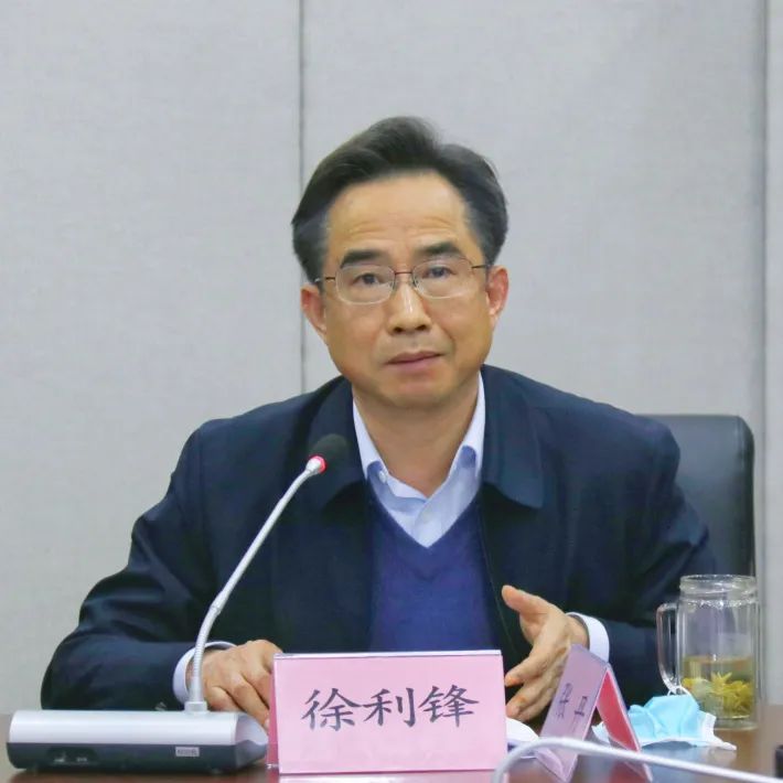 街道人大工委主任徐利锋,街道党工委副书记张丹,街道党工委委员,纪