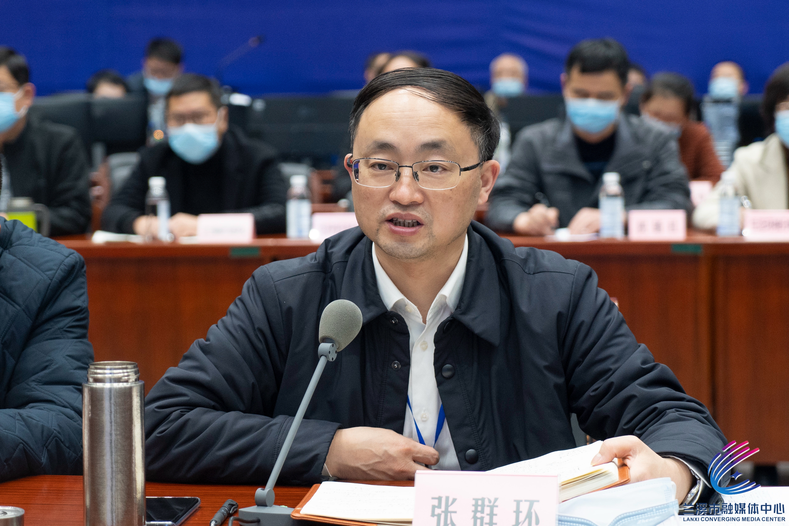 张群环在全市新型冠状病毒肺炎疫情防控工作复盘会上强调 压实责任