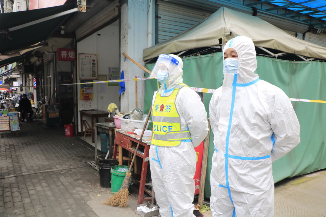 丽水市在龙开展新冠肺炎本土疫情应急处置实战拉练