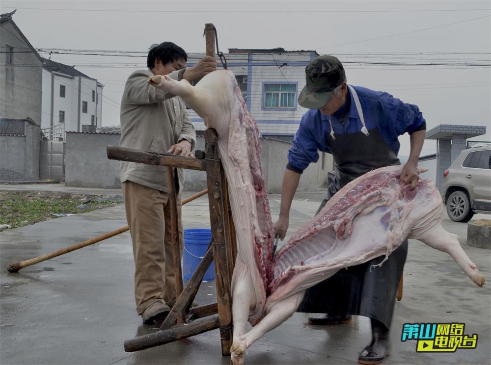 戴村镇大石盖村打年糕,杀年猪过大年气味浓